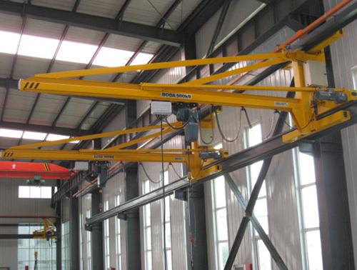 悬臂起重机：工业物流领域的空间优化利器